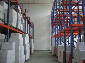 산업 저장 선반 ISO9001 고밀도 포크리프트 선반, 파랑 및 오렌지가 내구재에 의하여 직류 전기를 통했습니다
